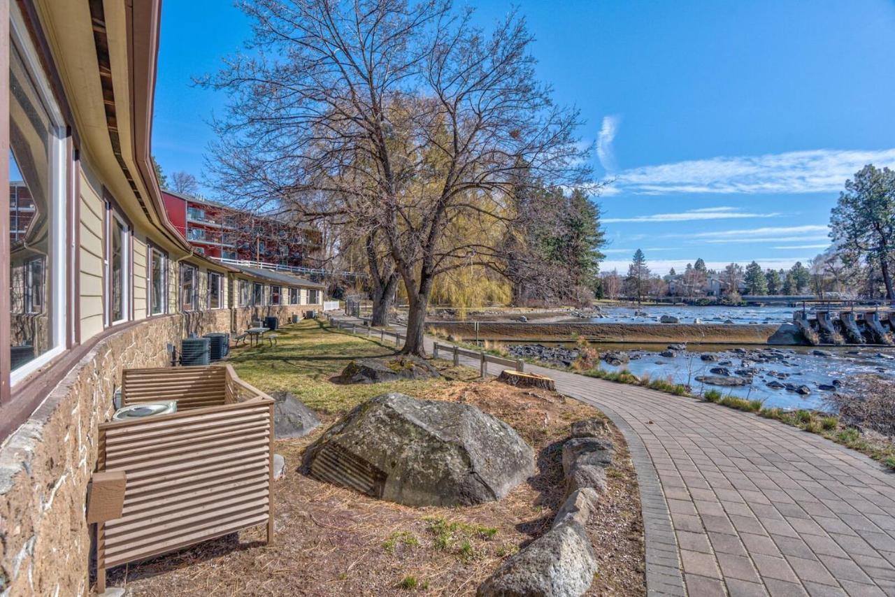 Bend Riverside Condos Near Downtown ベンド エクステリア 写真