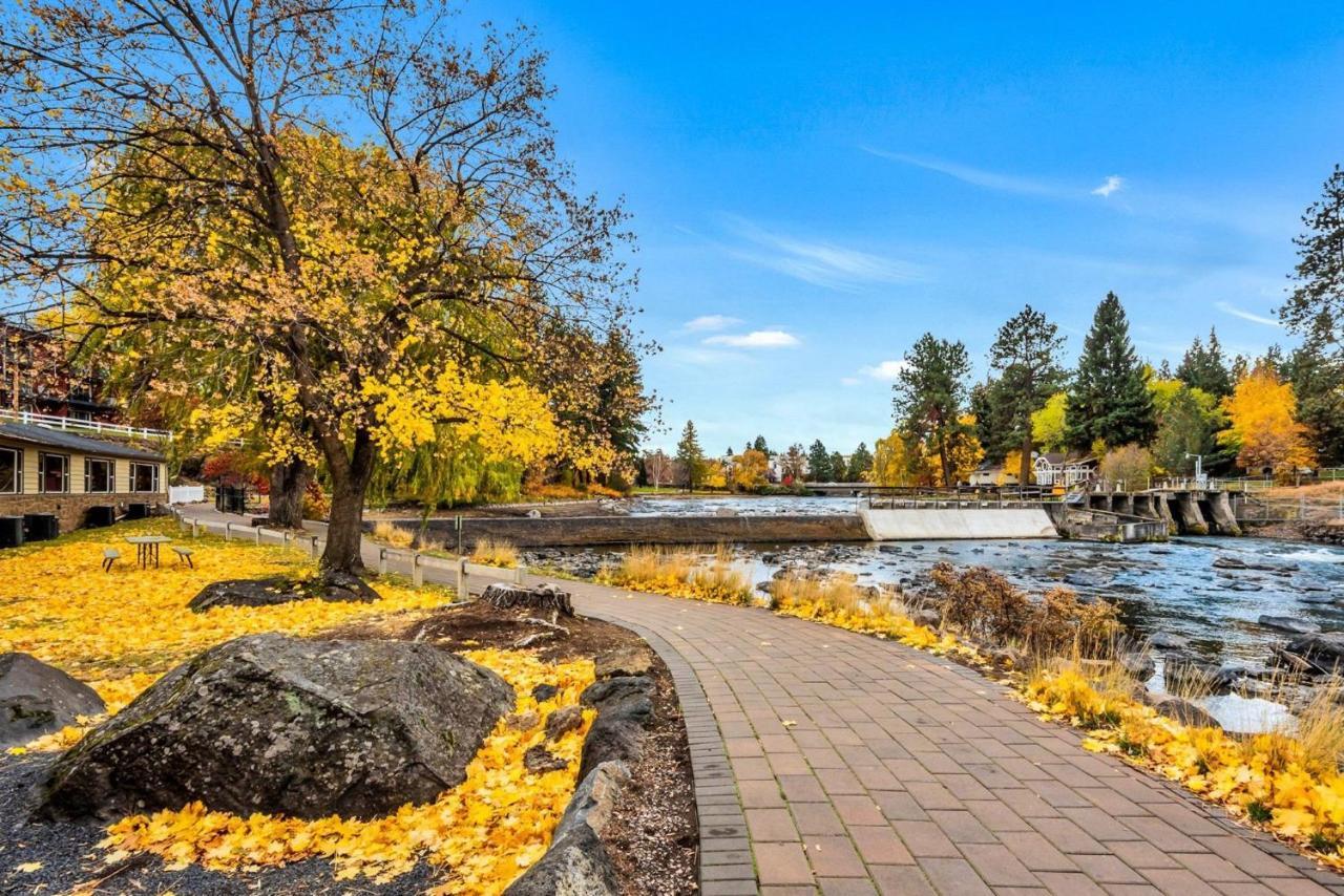 Bend Riverside Condos Near Downtown ベンド エクステリア 写真