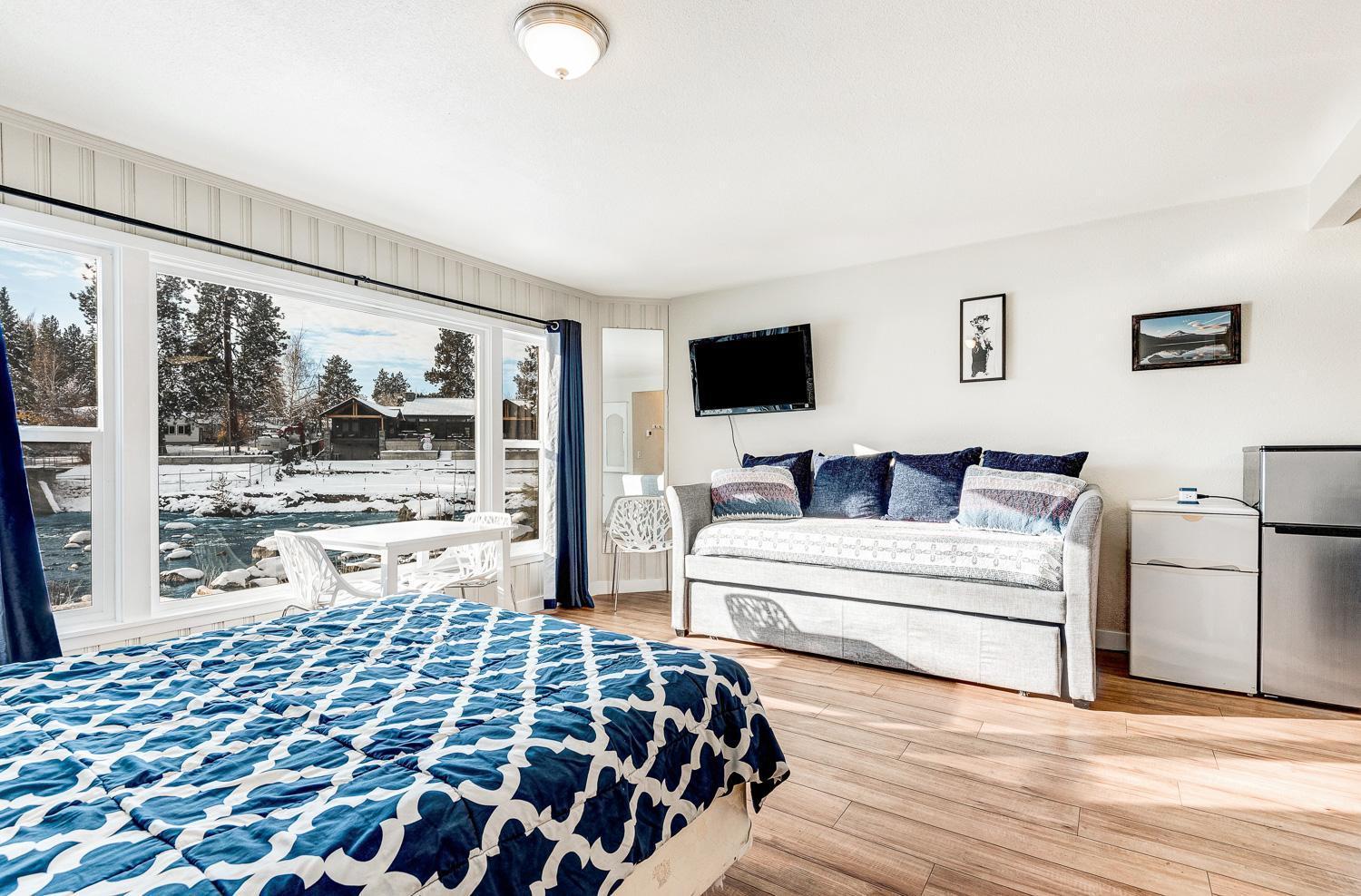 Bend Riverside Condos Near Downtown ベンド 部屋 写真