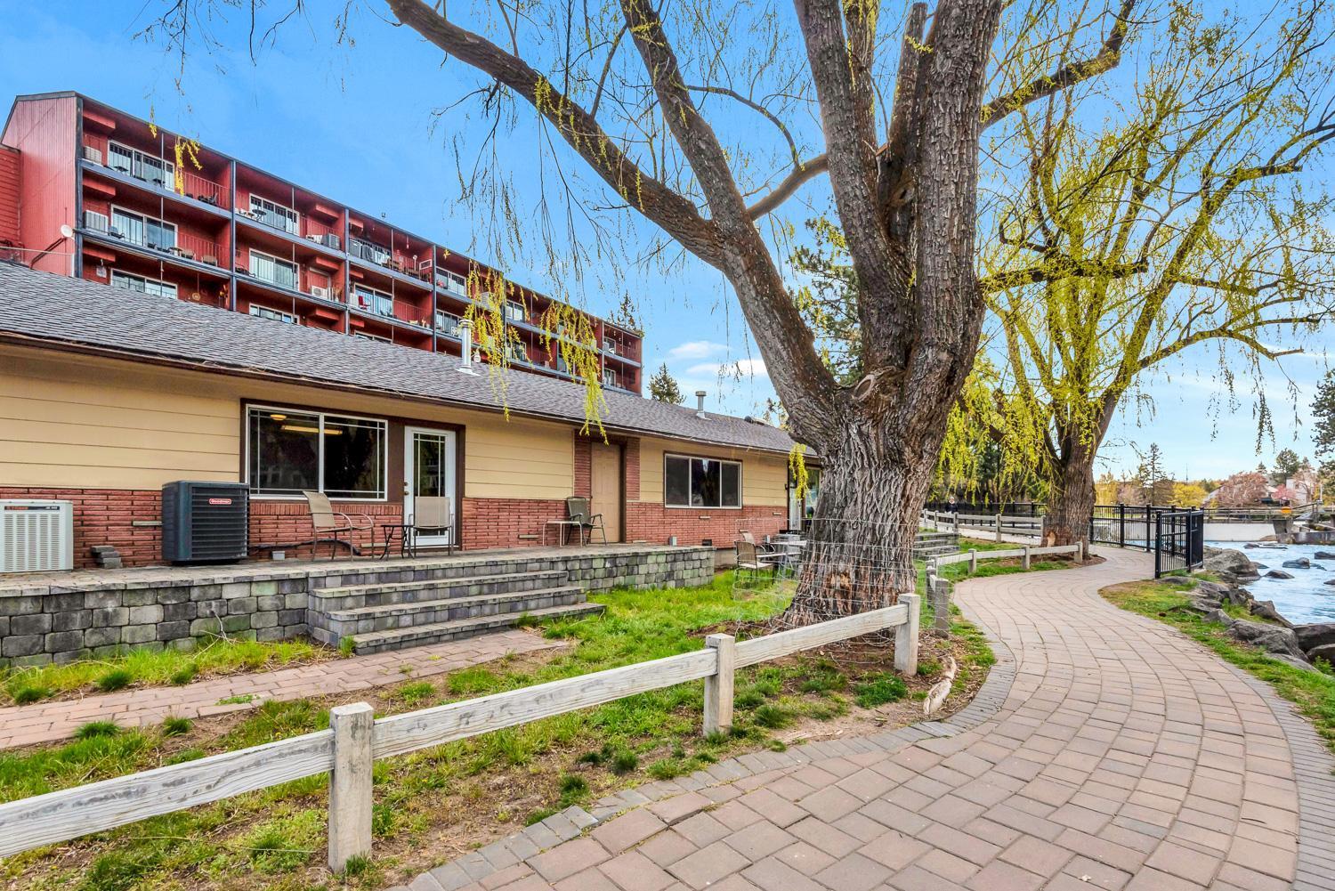 Bend Riverside Condos Near Downtown ベンド 部屋 写真