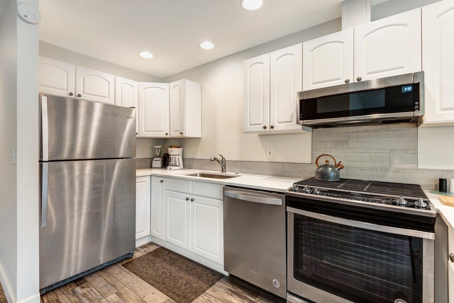 Bend Riverside Condos Near Downtown ベンド 部屋 写真